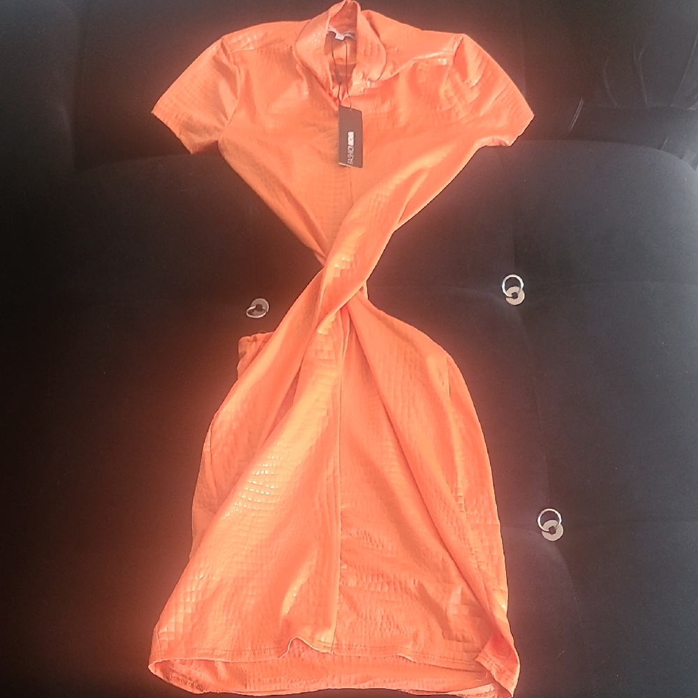 Fashion Nova Women Orange Leelu Textured Mini Dress Size Medium Brand New - Picture 4 of 7